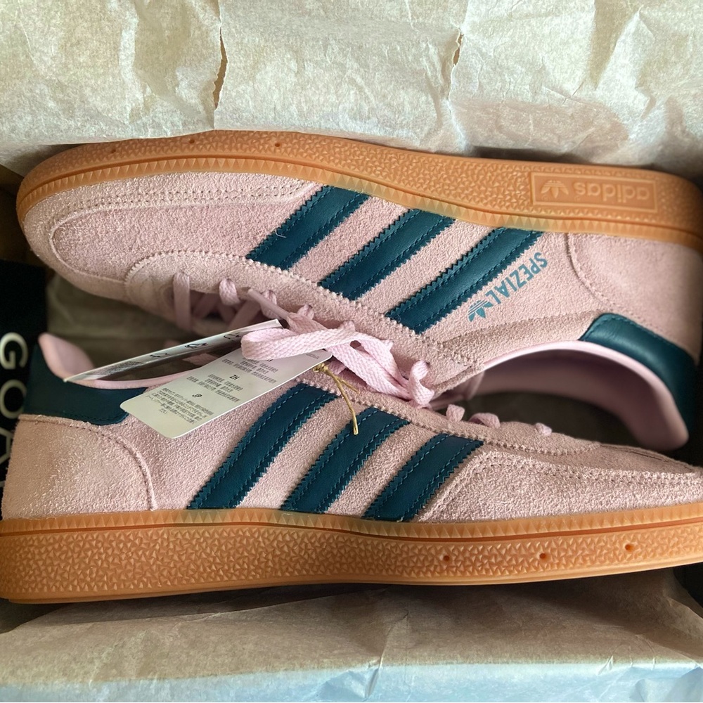 Adidas Spezial - NWT 9.5 Pink